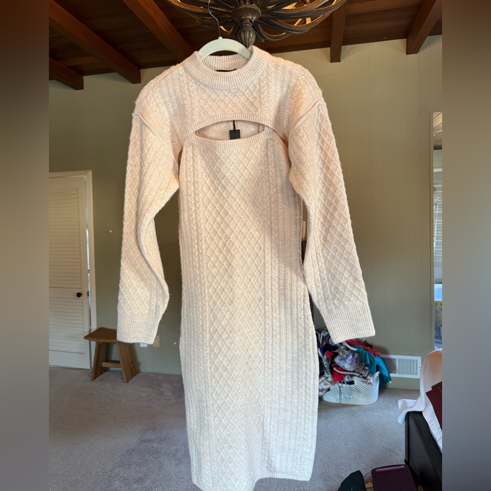 House of Harlow 1960 Textured Knit Cream 2 Piece Sweater Dress Set